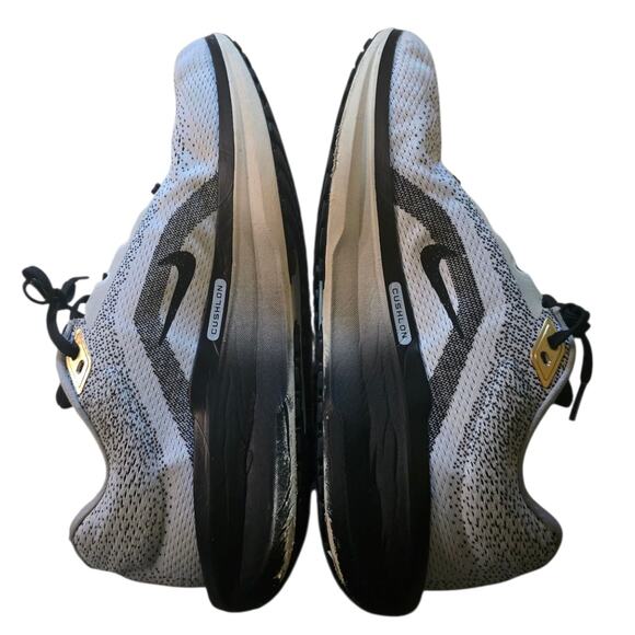 Nike Air Winflo 11 SE White Light Smoke Grey Black Sneaker Men SZ 11.5 Shoe main image 3